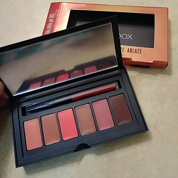 smashbox lipstick palette
